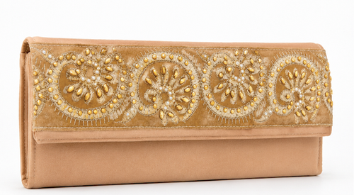 Sunehri- Sleek Clutch